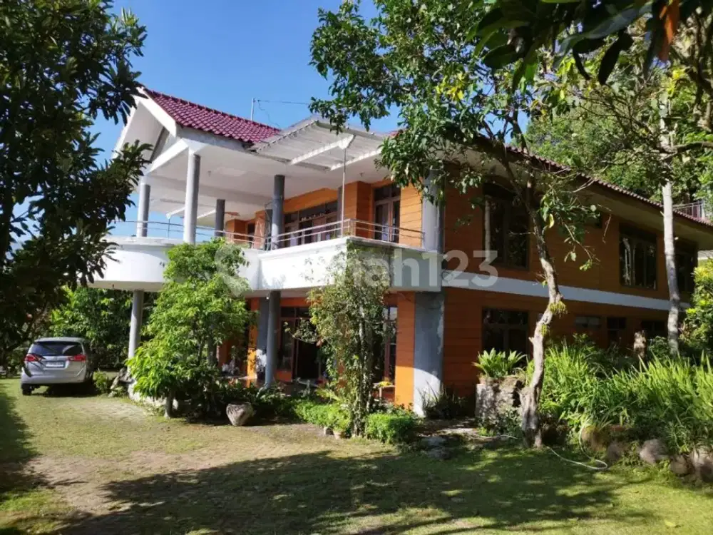 Dijual Villa di Tretes - View Alam, Lengkap & Siap Huni
