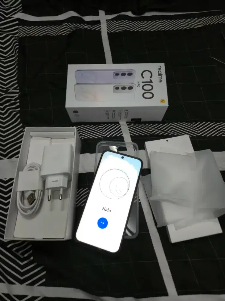 Realme C100 Like New