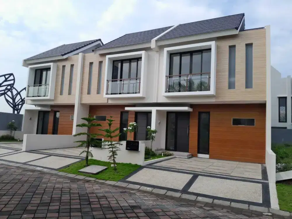 Rumah 2 lantai, surabaya barat, ready stock