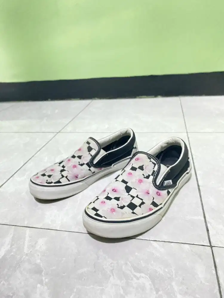 Sepatu Vans Checkerboard Floral, Size 38 - Ori (Second like New)