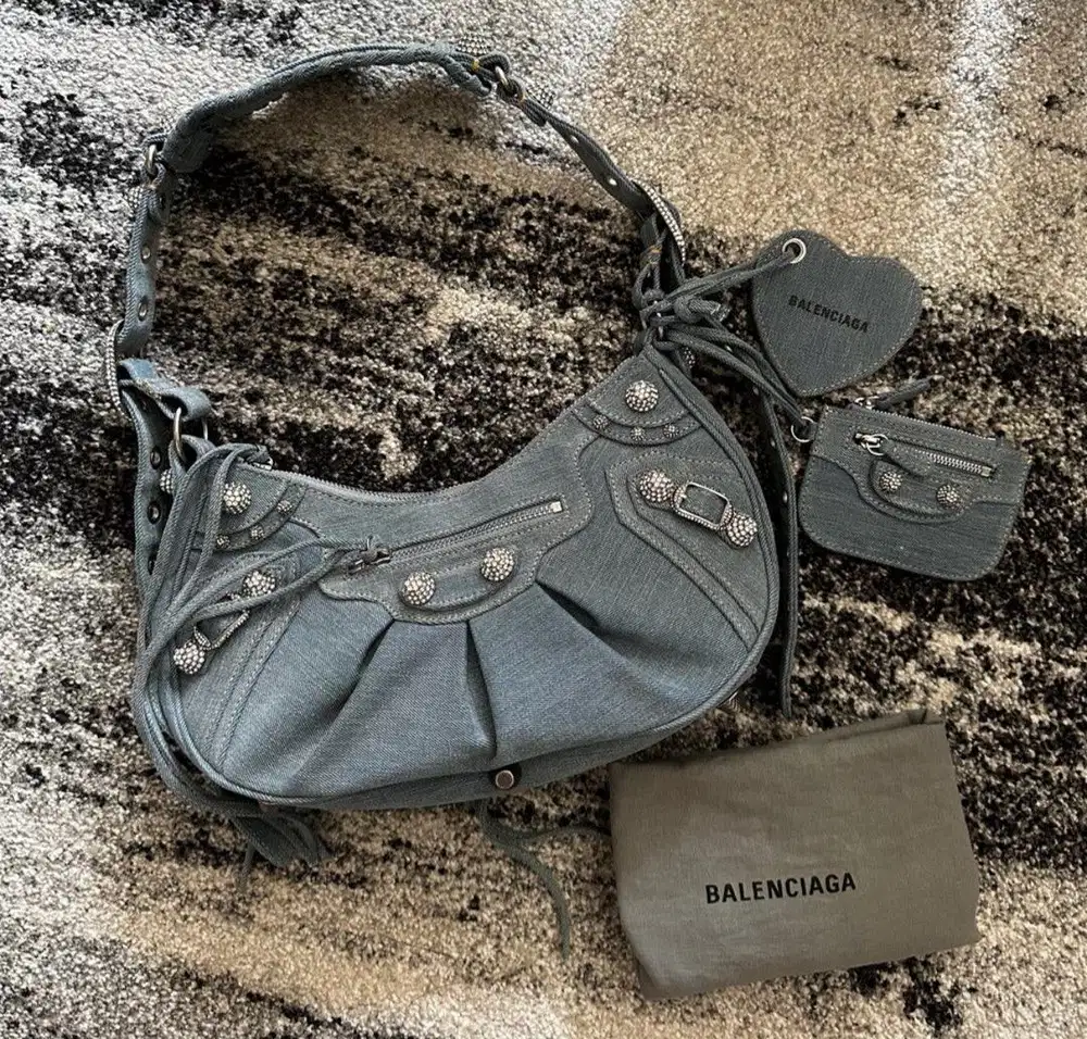 Balenciaga cagole jeans