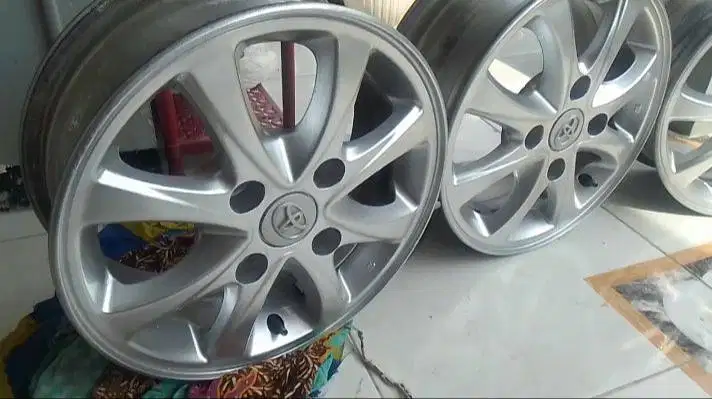 Jual velg pelek mobil lubang 4x114