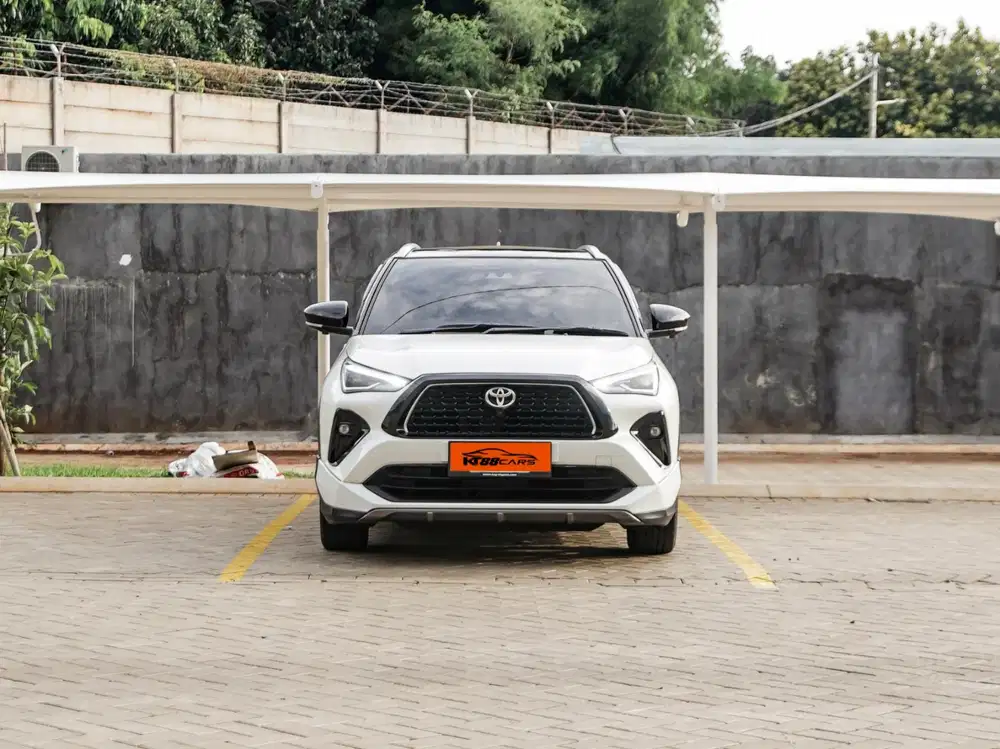 TOYOTA YARIS CROSS hybrid GR TSS tahun 2024