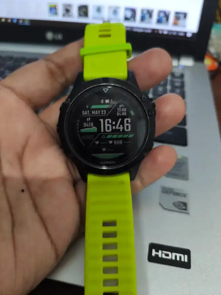 Smartwatch Garmin Fenix 5 Banyak Bonusnya Baterai 6 hari komplet Bok