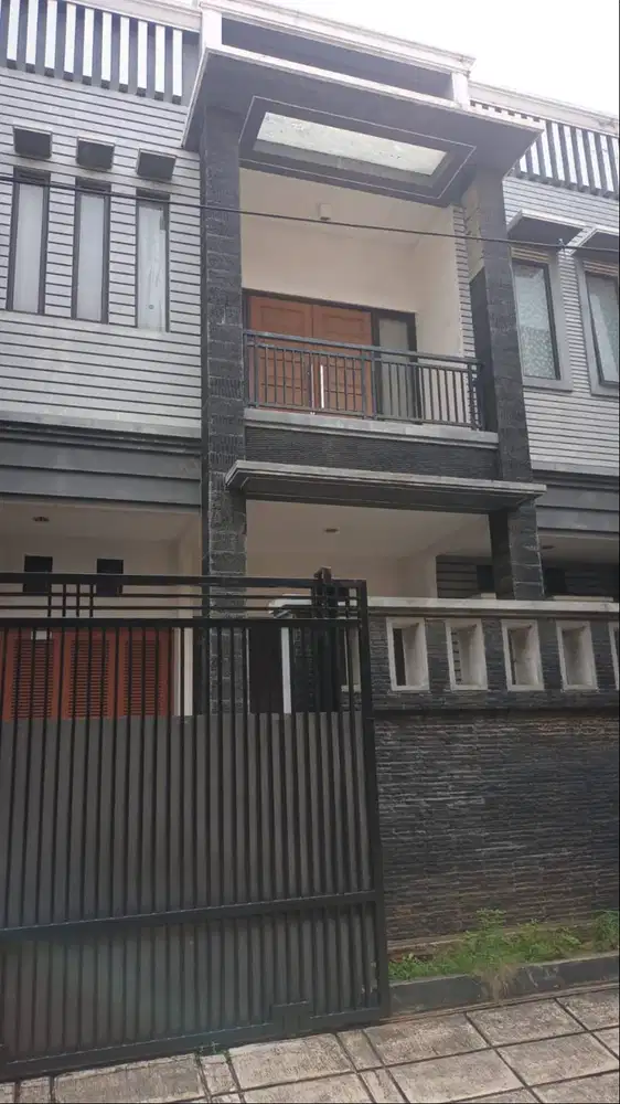 RUMAH MJRAH  SUNTER PARADISE