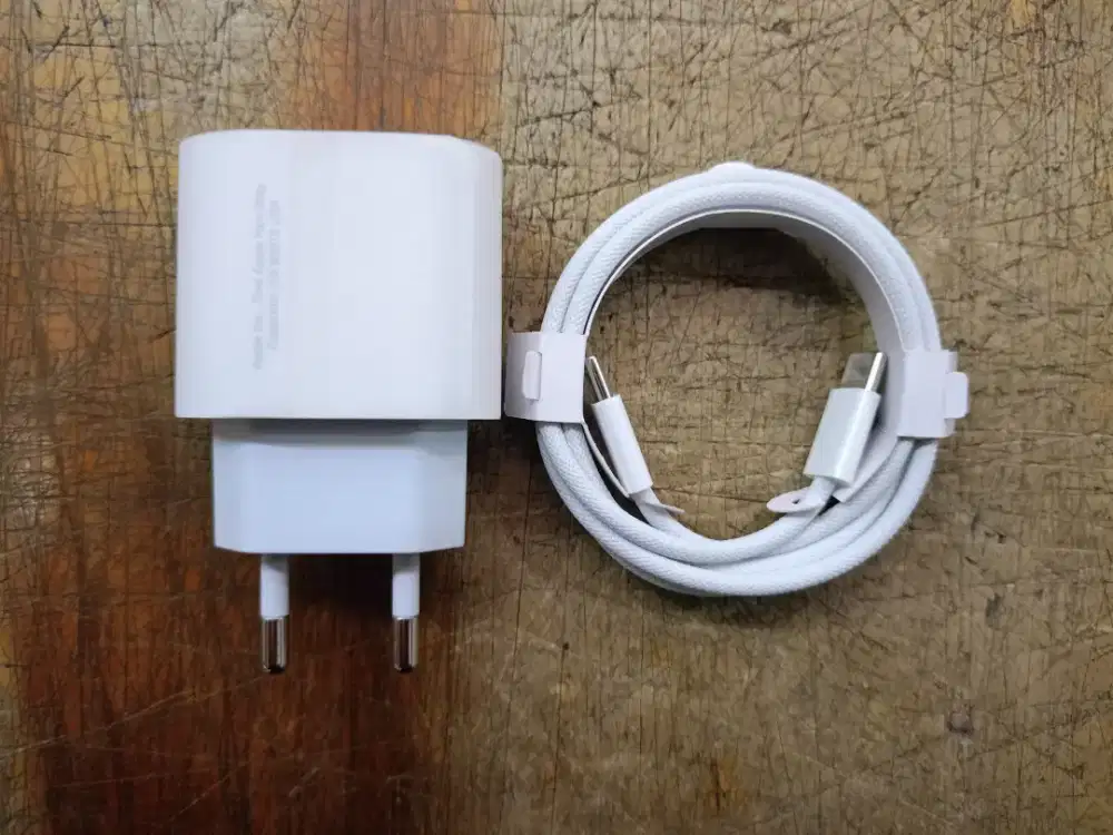 charger casan iPhone 15 iBox 35W
original 100% Tipe C To C