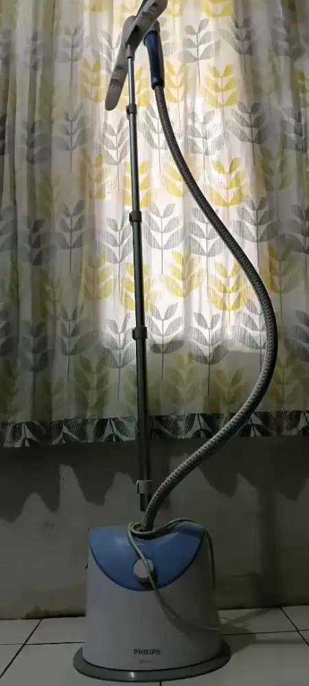 Jual Standing Steamer/Setrika Uap Berdiri  Philips  mulus & normal