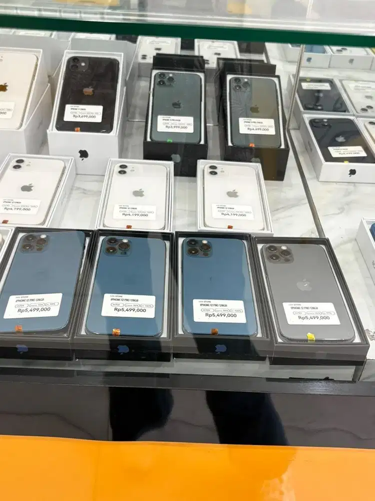 Kredit hp iphone 12 pro bunga 0% yes kredit
