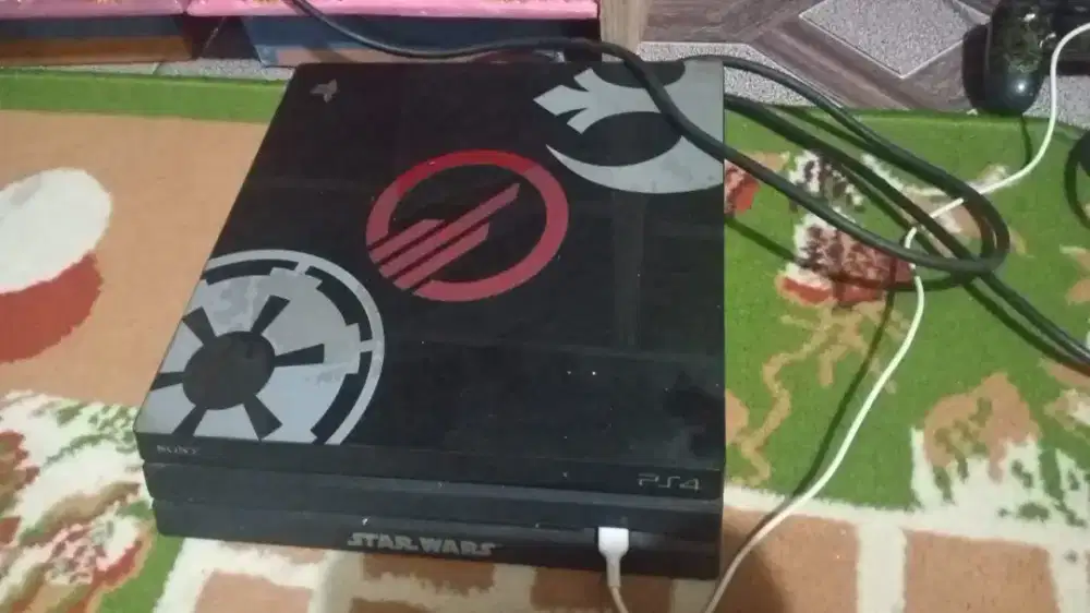 MENJUAL GAME PS 4