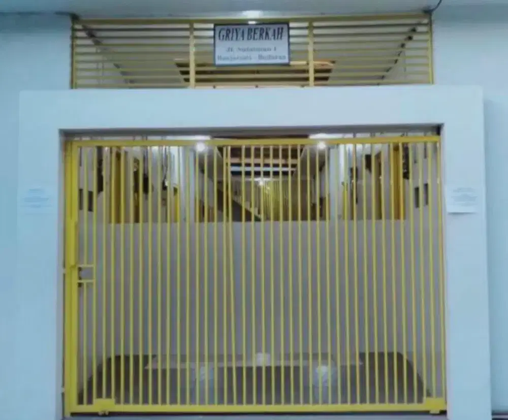 Dijual 2 rumah kos 8KM/KT & Rumah petak 4unit