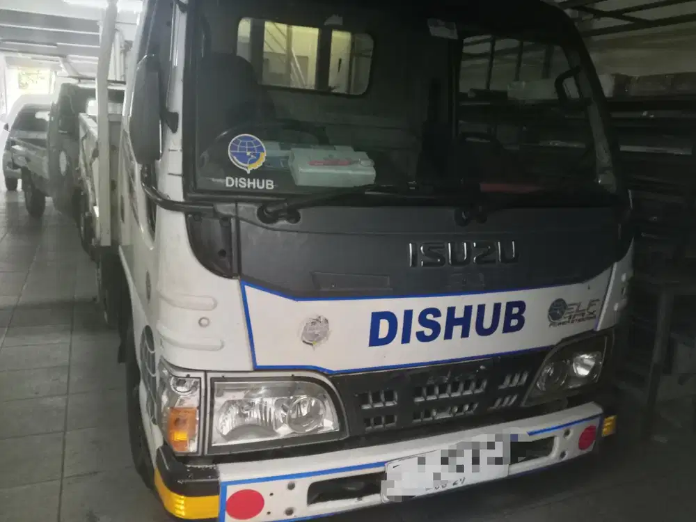 Isuzu Elf 2013 Diesel