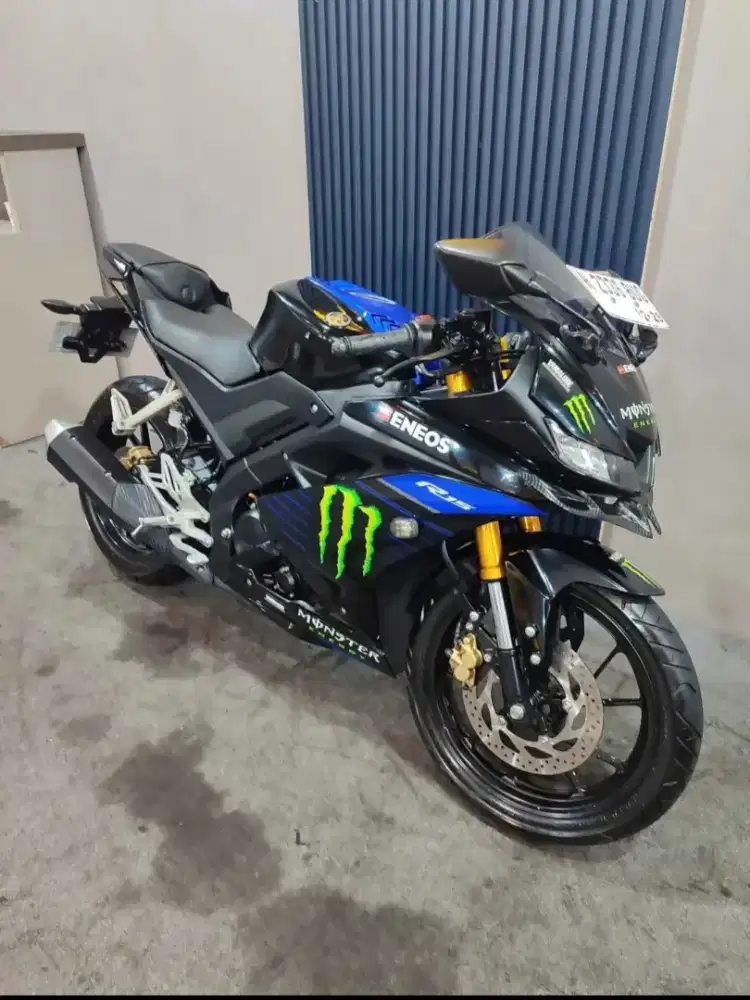 Yamaha R15 V3 Monster Energy 2019