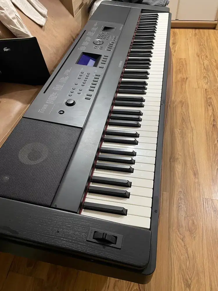Keyboard yamaha DGX 660