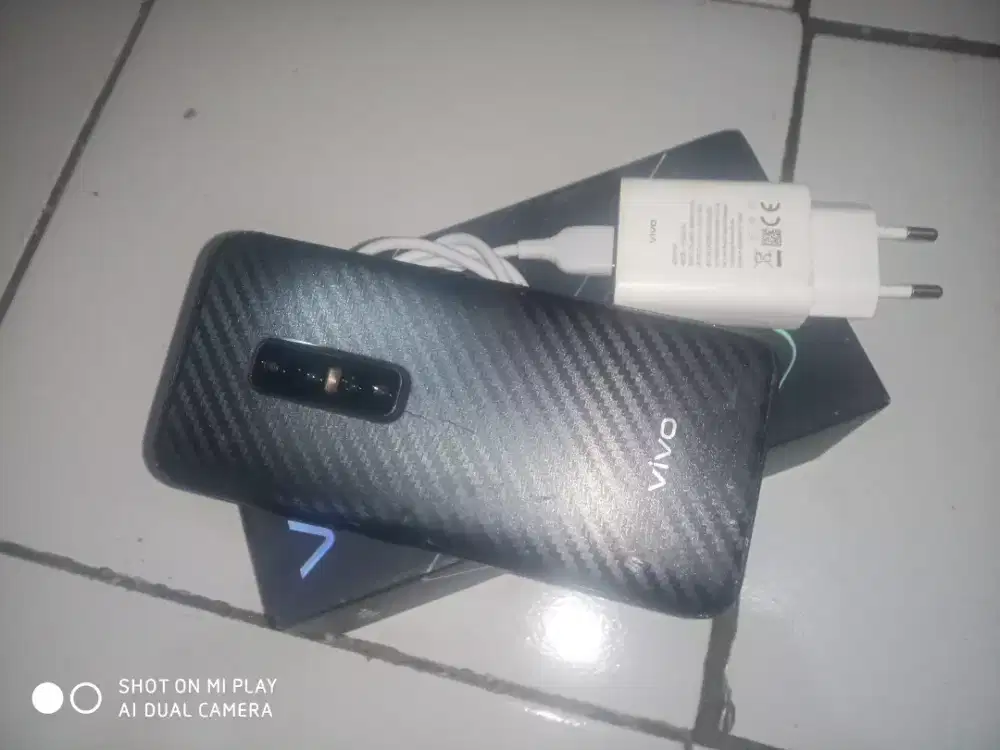 Vivo v17 pro ram 8/128
