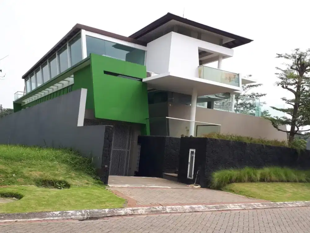 Rumah Lux 3 Lantai Furnished di Tatar Ratnasasih KBP