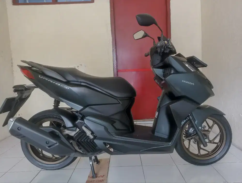 Honda vario 160 CBS tahun 2025 km 4000 plat Bekasi kota