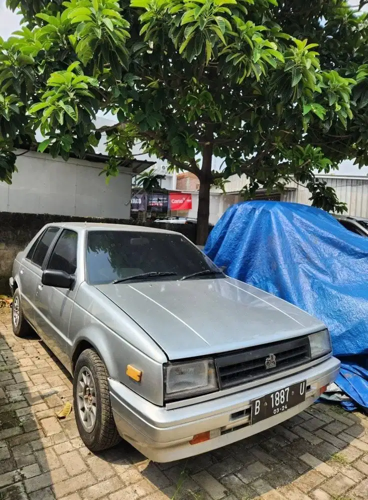 holden gemini bensin