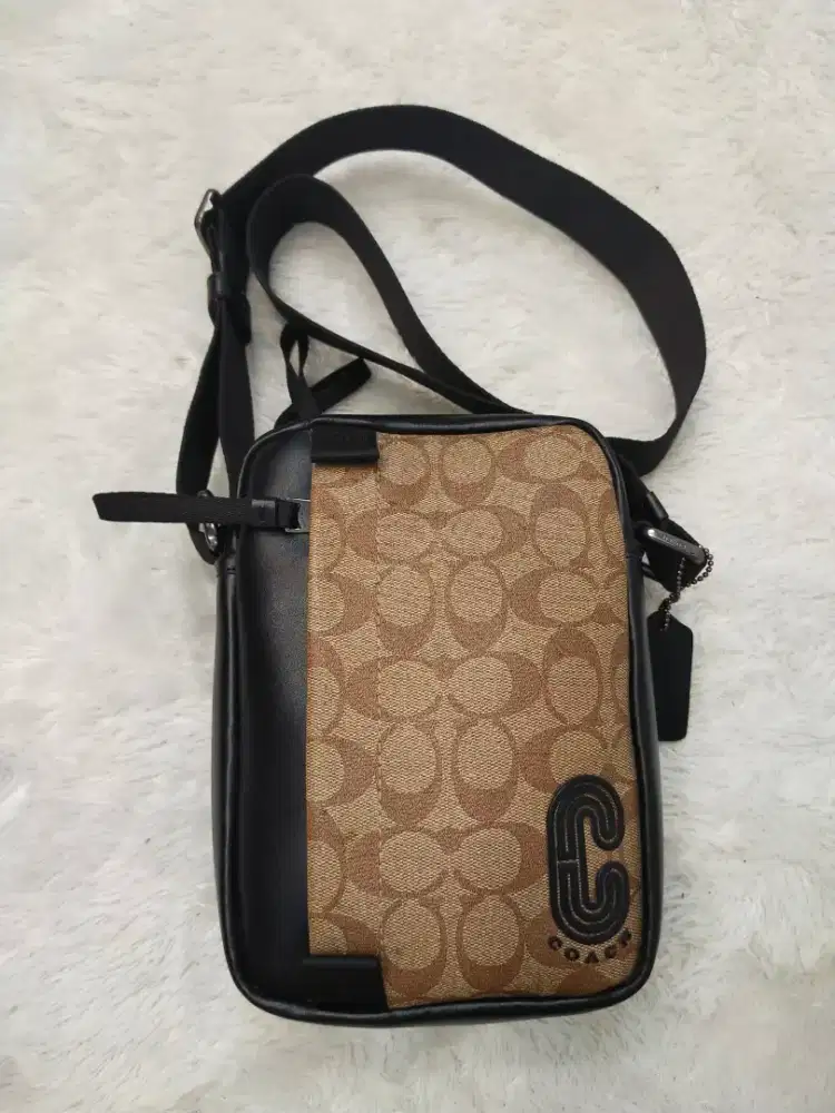 Luxury COACH slingbag sangat bagus dan keren banget