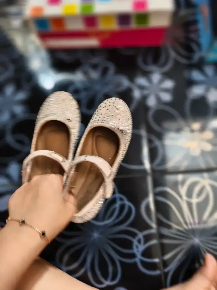 Flatshoes anak blink