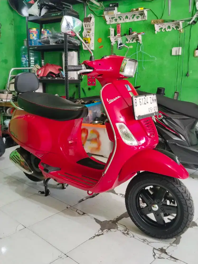 Piaggio vespa s 150 3vie th 2013 pajak depok hidup