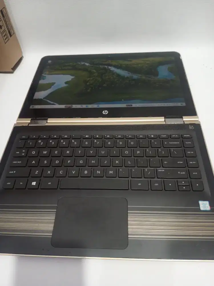 HP Pavilion 14 Core i5 - 7200U Gen7 DDR 8GB SSD 256GB 14 Batt 2 Jam