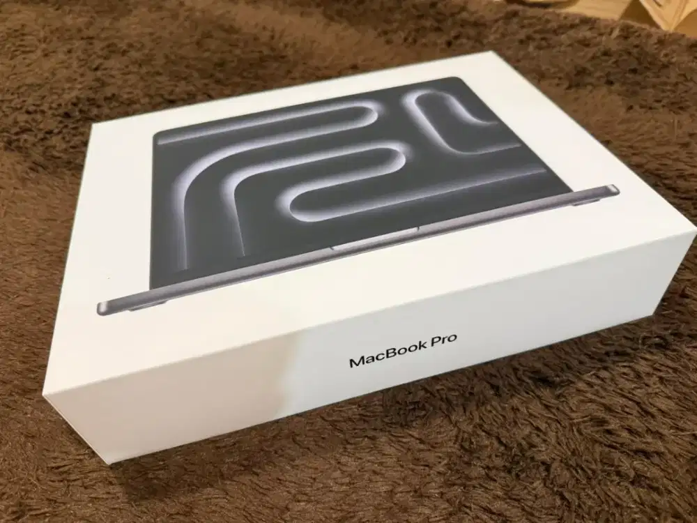 Macbook pro M5 New