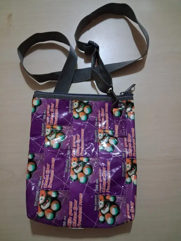 Tas slempang ,handmade seperti di foto