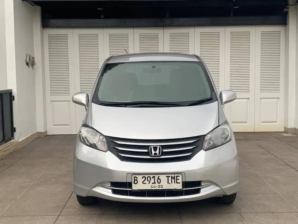 HONDA FREED E PSD 2010