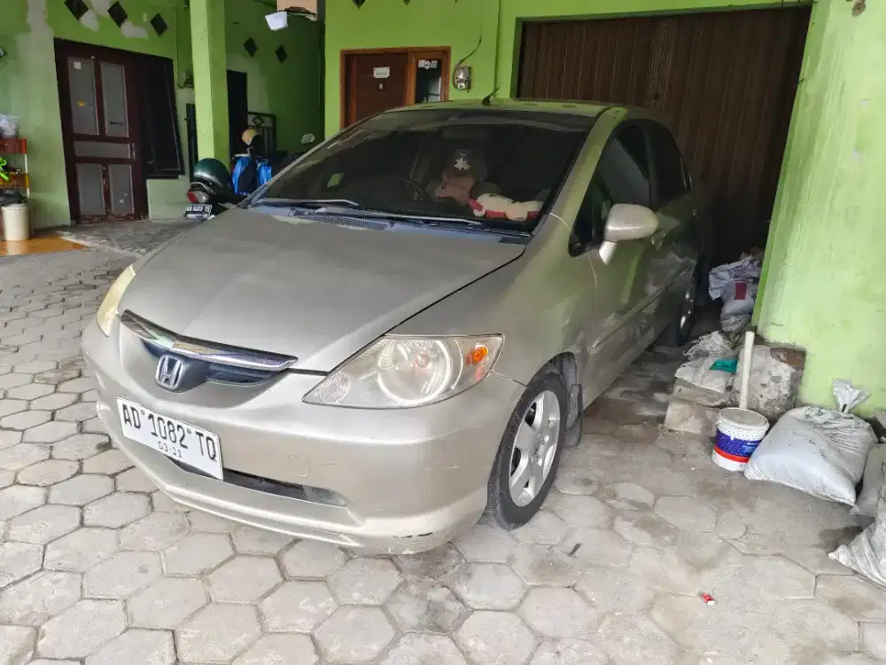 Di jual cepat honda city 2004 matic lagi BU