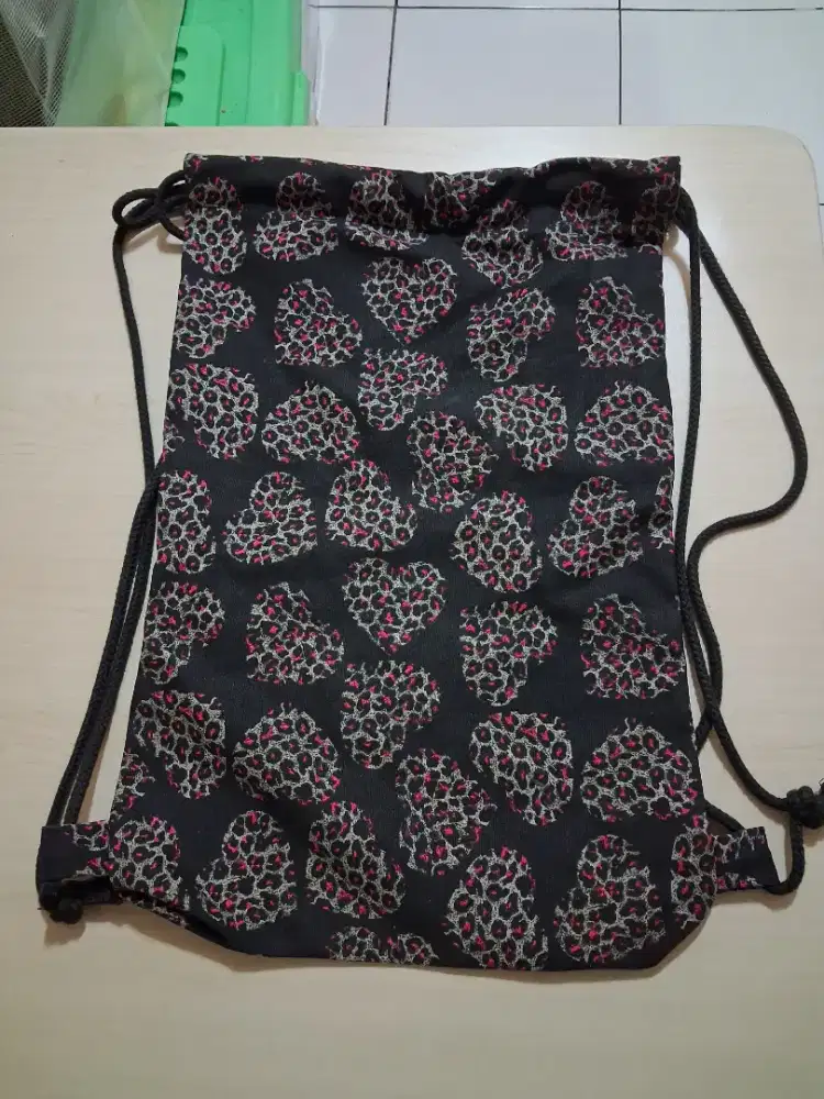 Ransel serut seperti si foto