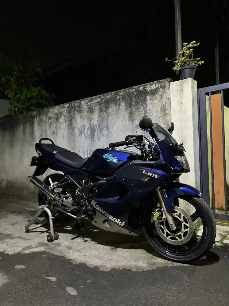 Kawasaki Ninja 150rr