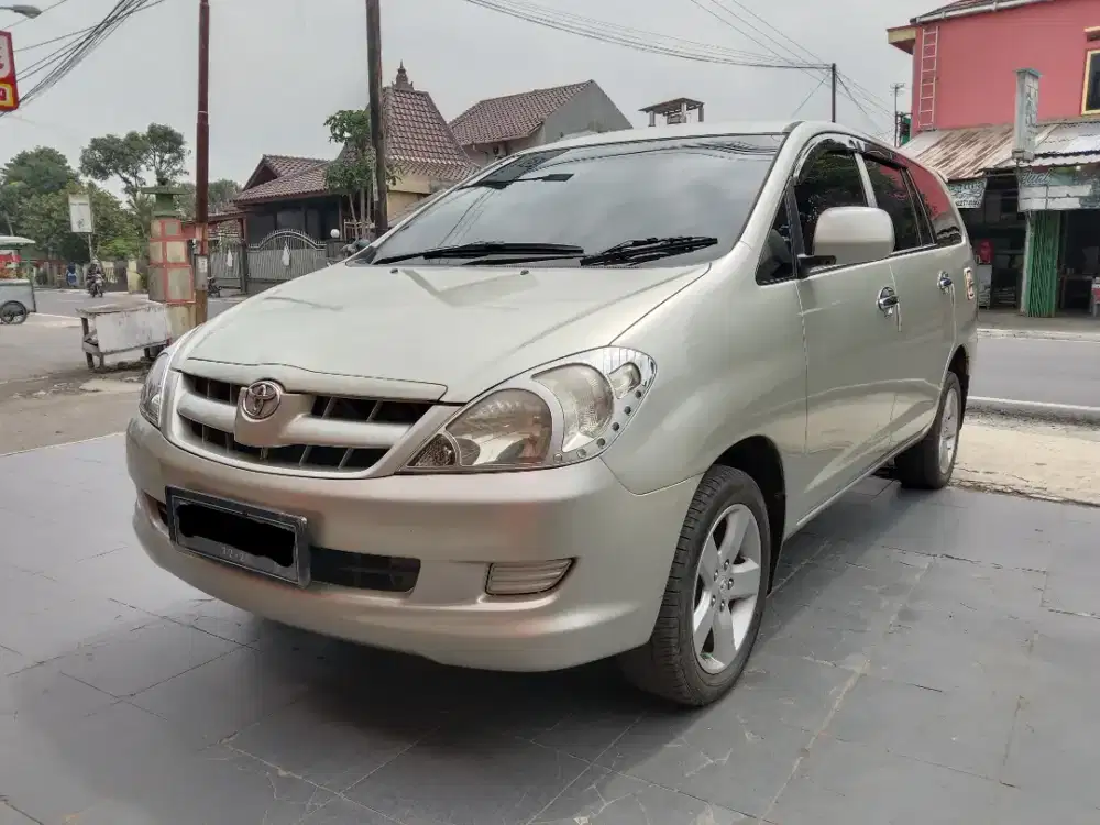 DIJUAL KIJANG INNOVA 2005 M/T