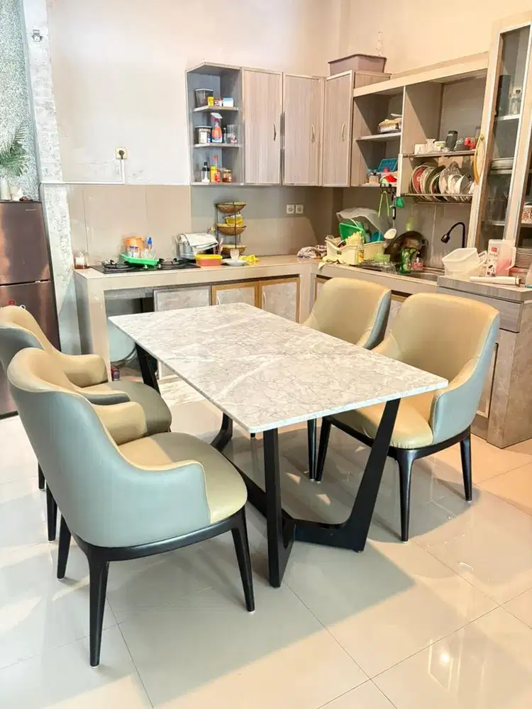 MEJA MAKAN MARMER KAYU JATI