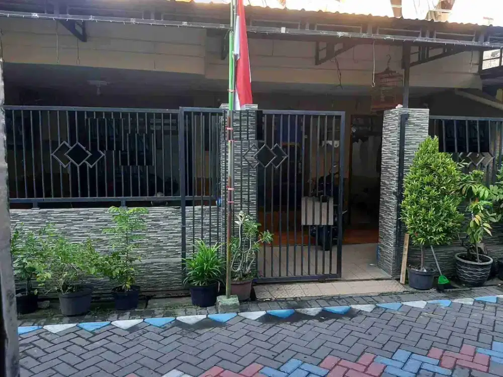Rumah Bronggalan Sawah Surabaya Murah. RON.A1119