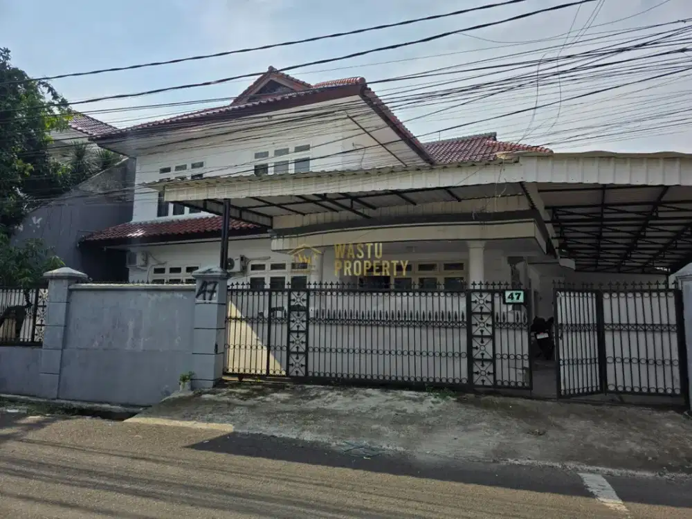 Rumah Luas Carport Lebar Mampang Prapatan Dekat RS Siloam