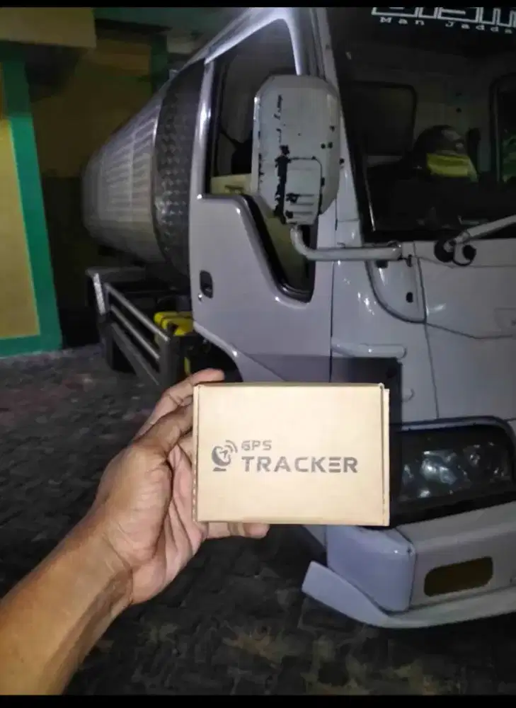 Gps mobil motor truk alat berat