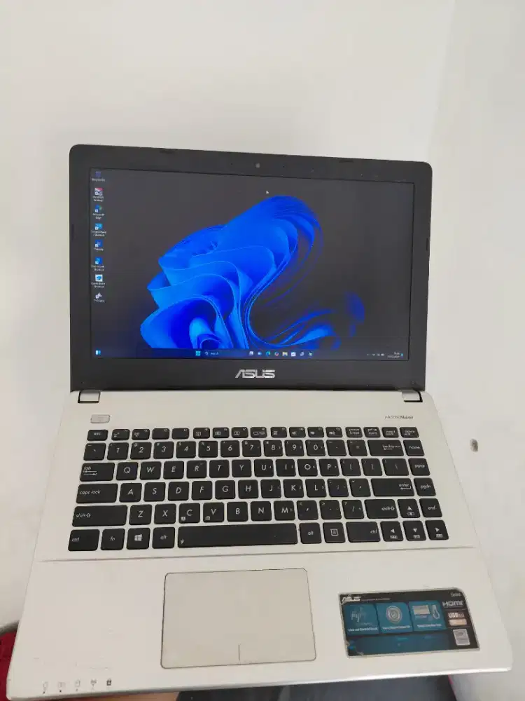 ASUS X450CP I5 4200M/4/500/DUALVGA GAMING