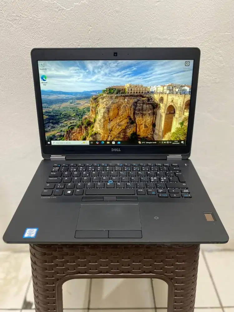 DELL LATITUDE E7470 i5 GEN 6 8/128GB & 8/256GB SECOND ORIGINAL