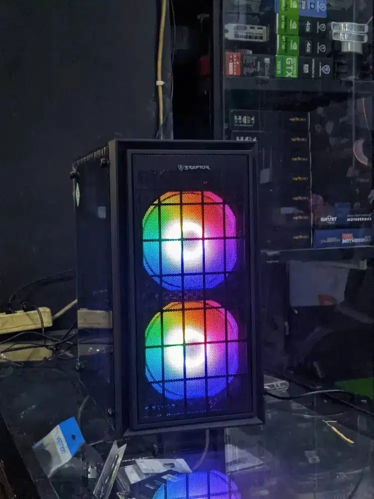Komputer Gaming AMD Ryzen 3 2200G Ram 8GB Murah