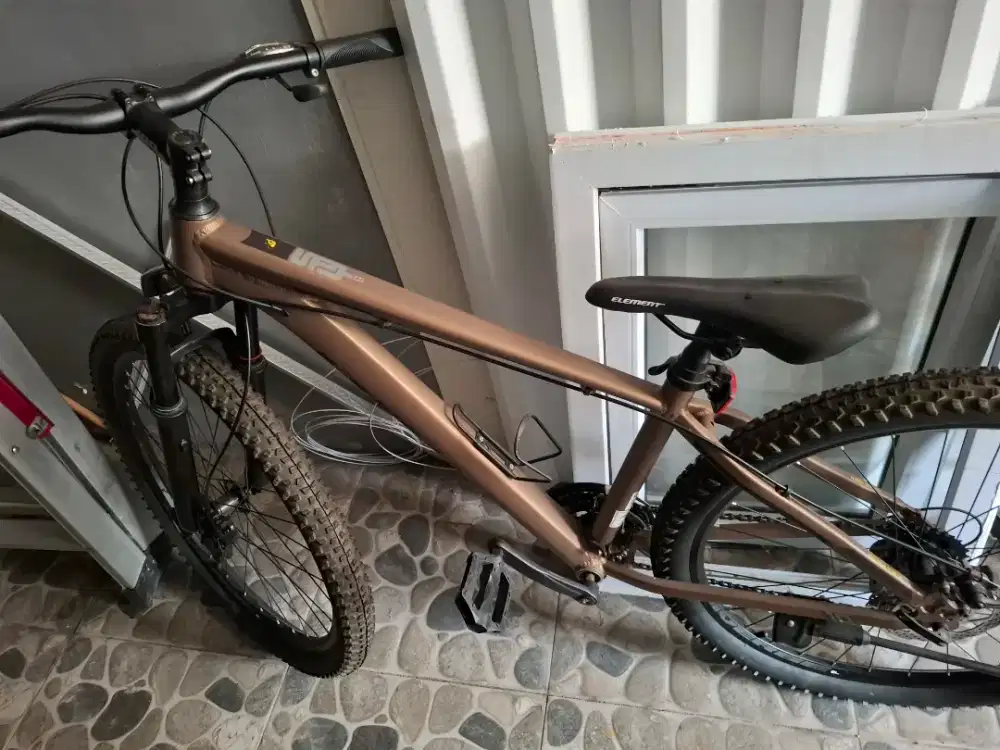 Sepeda MTB Element Spy 1.0