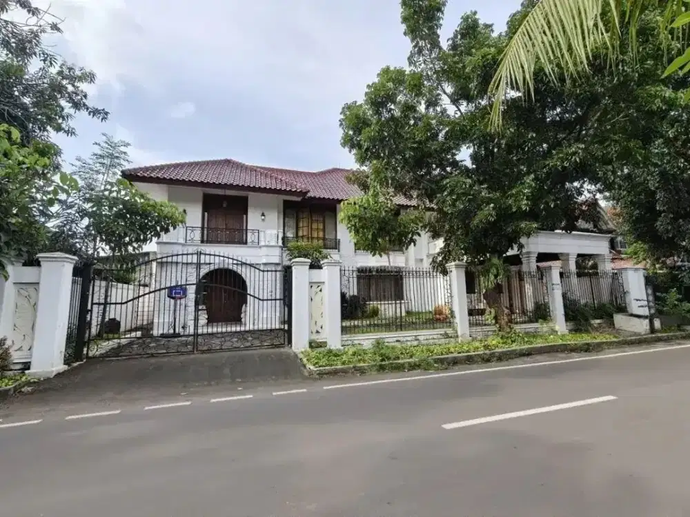 Hunian Elite Jakarta Timur – Rumah Luas & Eksklusif di Duren Sawit