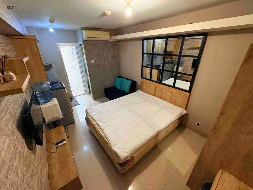 Sewa studio furnished bisa bulanan apartemen Bassura City tower Dahlia
