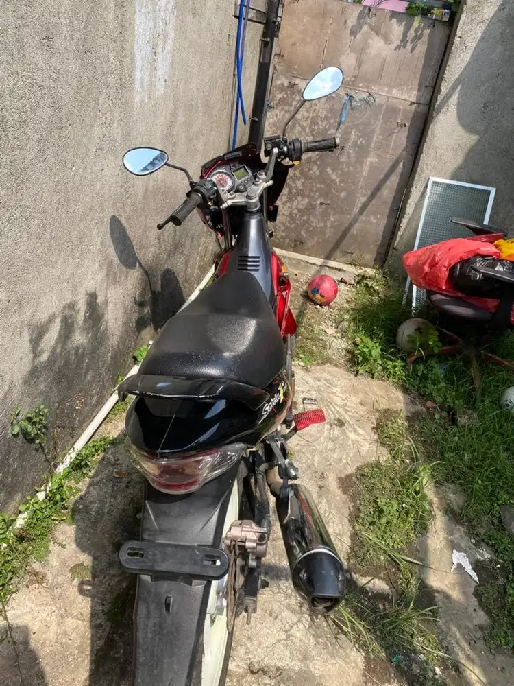 Suzuki Satria F150 Merah Hitam