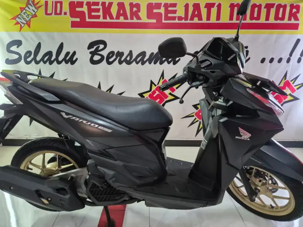 New vario 150 exclusive 2017 istimewaa