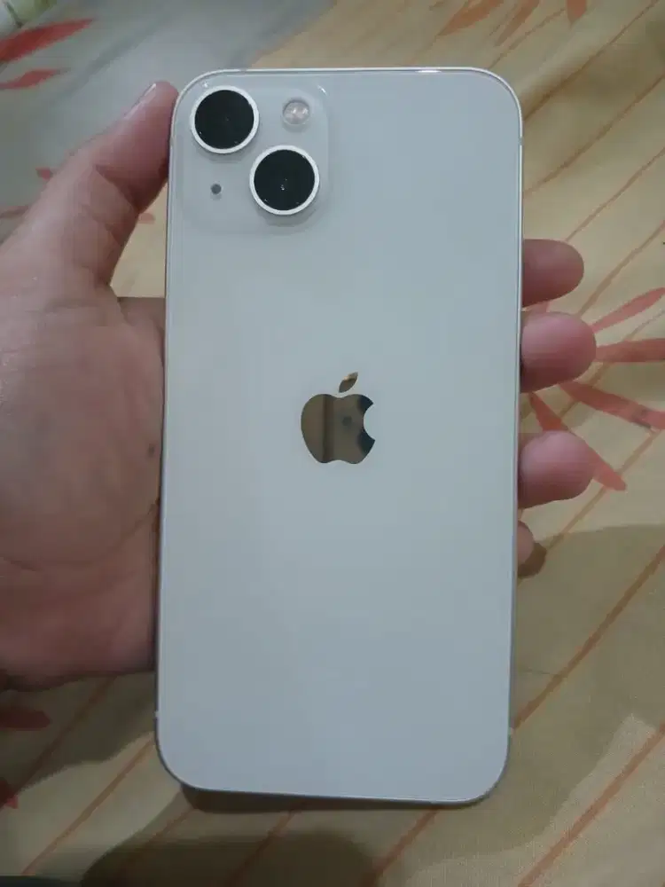 iphone 13 warna White 128gb gransi ibox