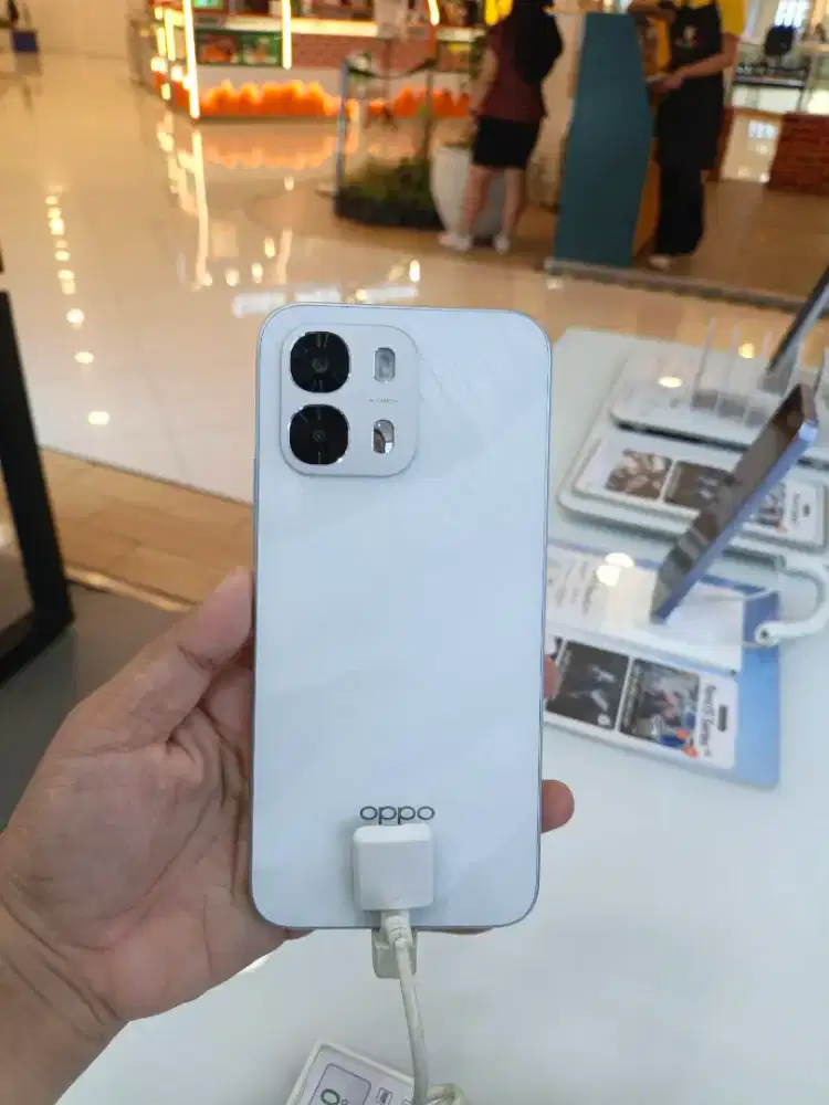 Handphone Oppo A6s