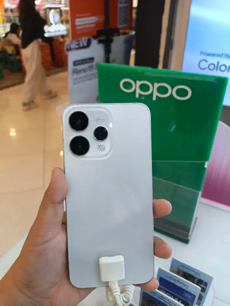Handphone Oppo Reno 15