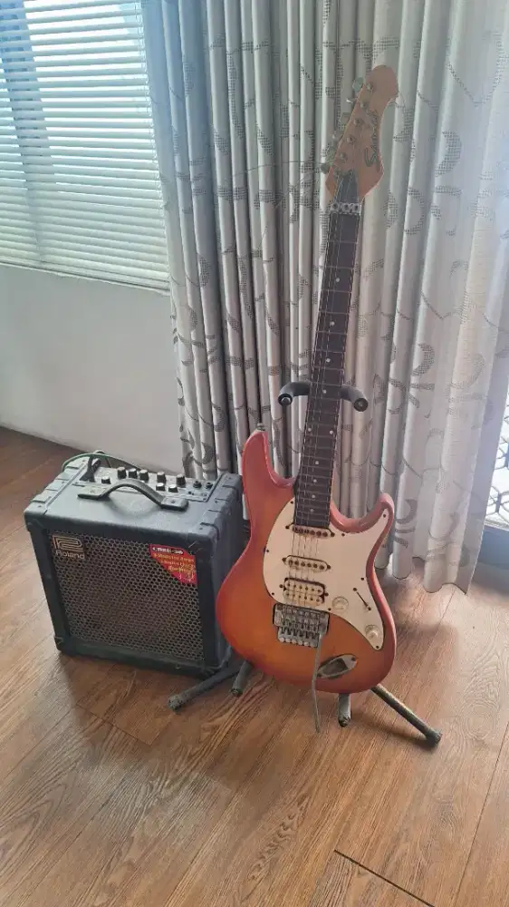 Gitar listrik + amplifier