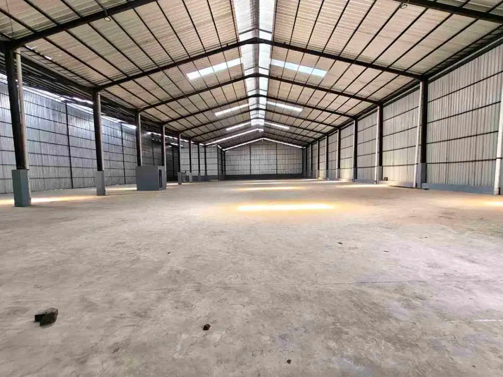 disewakan Gudang di pusat kota kebon jeruk jakarta barat