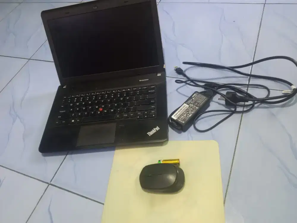 Laptop lenovo bonus mouse
